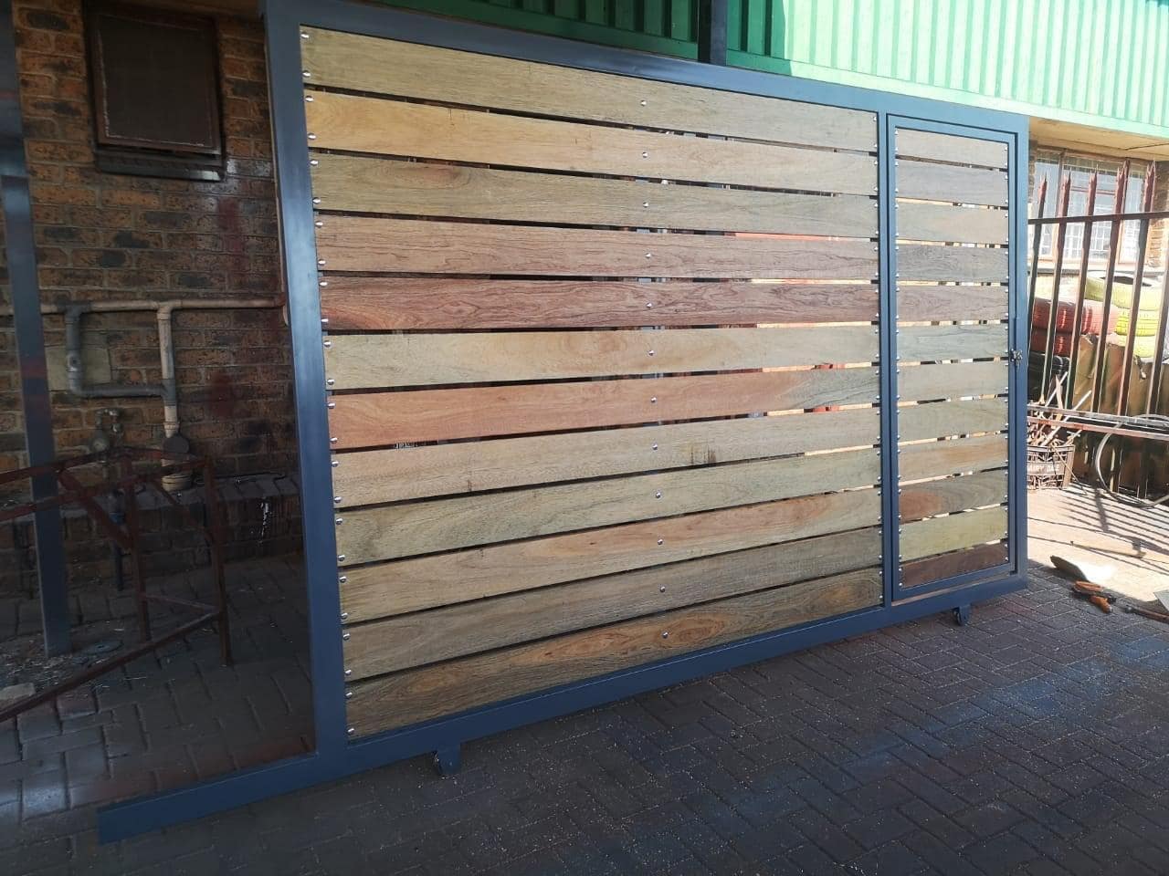WOODEN GATE & DOORS IN Sandton