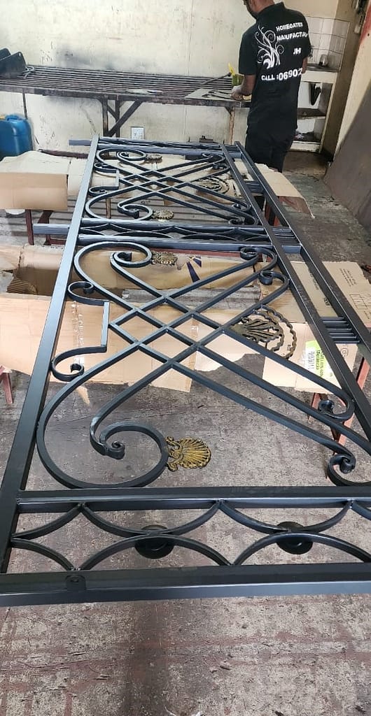 Benefits of Wrought Iron Balustrades